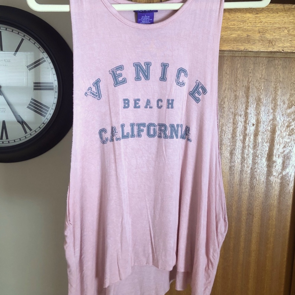 Venice Beach, CA💓 pink tank~Hot Gal brand